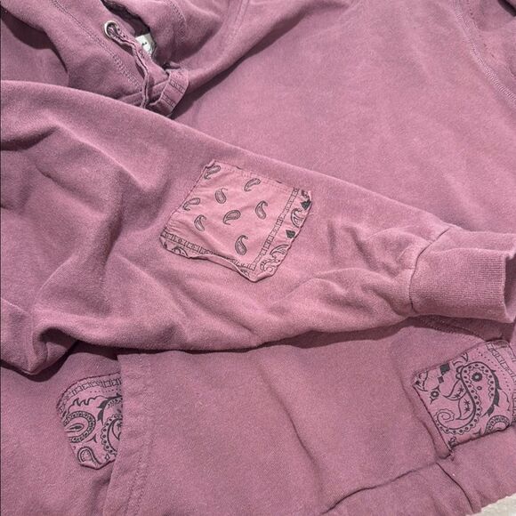 Vintage Havana Bandana Patchwork Raw Hem Hoodie - Picture 5 of 11